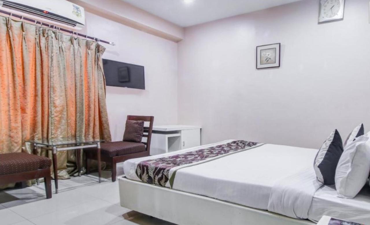 Fabexpress Tourist Plaza Hyderabad Exterior photo