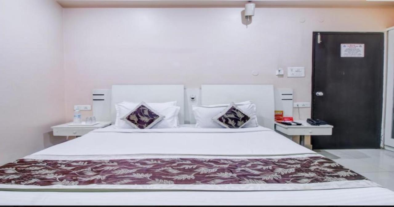 Fabexpress Tourist Plaza Hyderabad Exterior photo